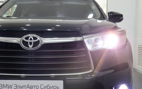 Toyota Highlander, 2020 год, 2 990 000 рублей, 13 фотография