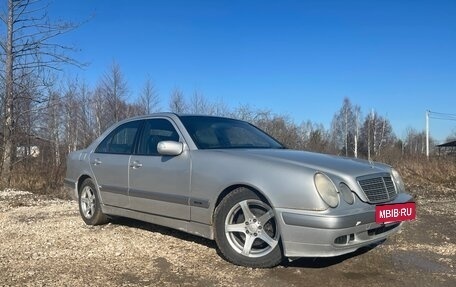 Mercedes-Benz E-Класс, 2002 год, 350 000 рублей, 5 фотография