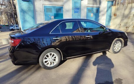 Toyota Camry, 2013 год, 1 790 000 рублей, 6 фотография