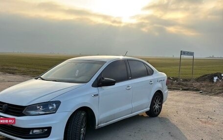 Volkswagen Polo VI (EU Market), 2017 год, 1 000 000 рублей, 3 фотография