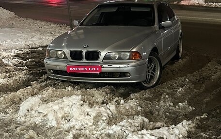 BMW 5 серия, 2003 год, 600 000 рублей, 8 фотография