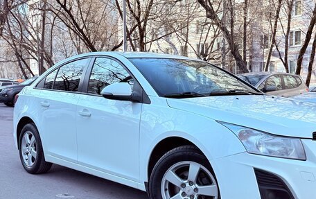 Chevrolet Cruze II, 2014 год, 890 000 рублей, 4 фотография