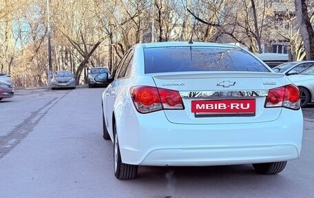 Chevrolet Cruze II, 2014 год, 890 000 рублей, 2 фотография