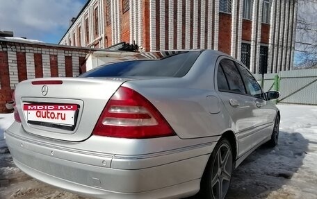 Mercedes-Benz C-Класс, 2001 год, 650 000 рублей, 2 фотография