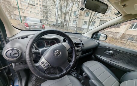 Nissan Note II рестайлинг, 2006 год, 450 000 рублей, 15 фотография