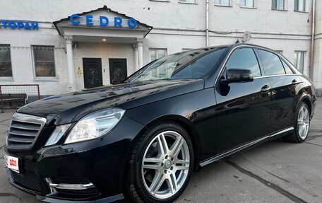 Mercedes-Benz E-Класс, 2012 год, 1 980 000 рублей, 11 фотография