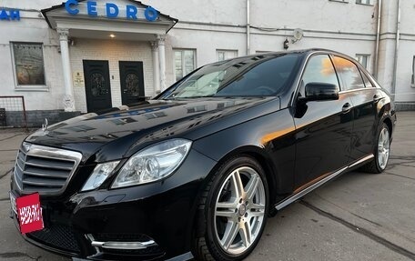 Mercedes-Benz E-Класс, 2012 год, 1 980 000 рублей, 3 фотография