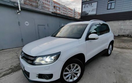 Volkswagen Tiguan I, 2011 год, 1 230 000 рублей, 1 фотография