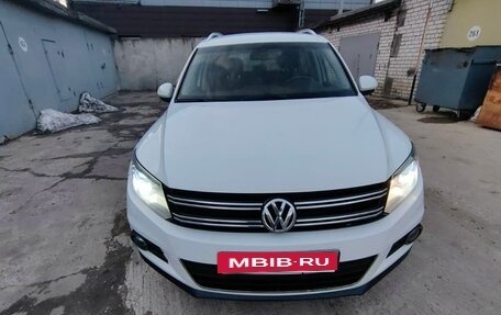 Volkswagen Tiguan I, 2011 год, 1 230 000 рублей, 8 фотография