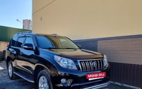 Toyota Land Cruiser Prado 150 рестайлинг 2, 2010 год, 3 300 000 рублей, 2 фотография