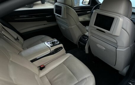 BMW 7 серия, 2011 год, 1 850 000 рублей, 18 фотография