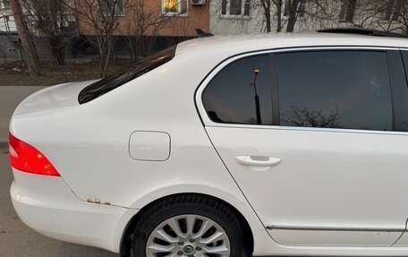 Skoda Superb III рестайлинг, 2011 год, 1 050 000 рублей, 3 фотография