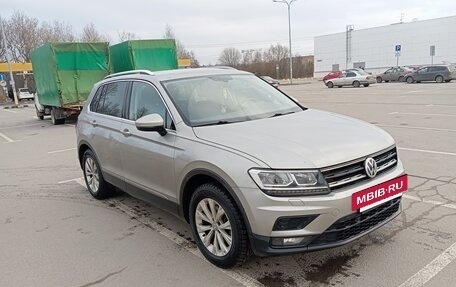 Volkswagen Tiguan II, 2017 год, 1 680 000 рублей, 6 фотография