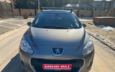 Peugeot 308 II, 2012 год, 740 000 рублей, 2 фотография