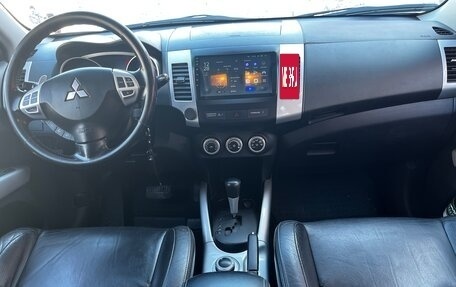 Mitsubishi Outlander III рестайлинг 3, 2008 год, 1 333 333 рублей, 4 фотография