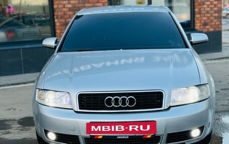 Audi A4, 2003 год, 500 000 рублей, 4 фотография