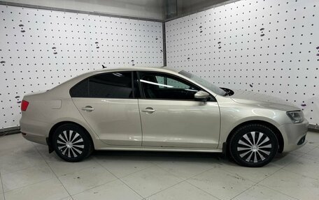 Volkswagen Jetta VI, 2013 год, 900 000 рублей, 7 фотография