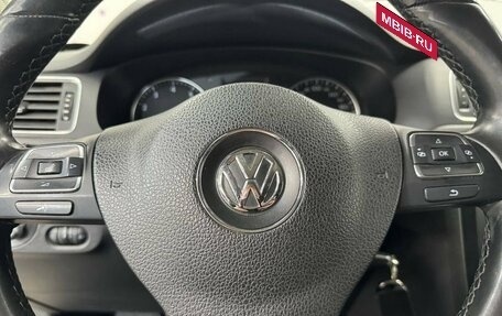 Volkswagen Jetta VI, 2013 год, 900 000 рублей, 17 фотография