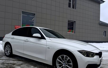 BMW 3 серия, 2016 год, 2 650 000 рублей, 3 фотография