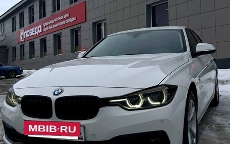 BMW 3 серия, 2016 год, 2 650 000 рублей, 2 фотография