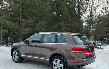 Volkswagen Touareg III, 2011 год, 2 100 000 рублей, 4 фотография