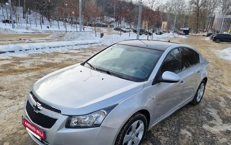 Chevrolet Cruze II, 2009 год, 590 000 рублей, 2 фотография