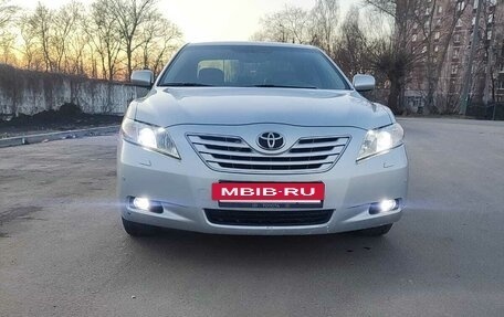 Toyota Camry, 2008 год, 1 300 000 рублей, 10 фотография