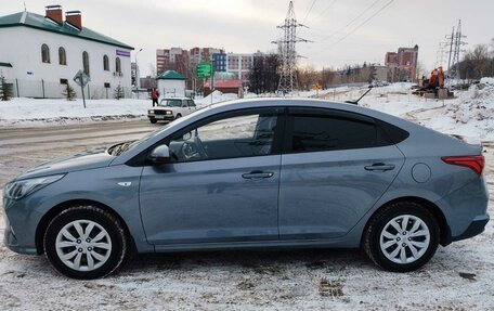 Hyundai Solaris II рестайлинг, 2021 год, 1 730 000 рублей, 12 фотография