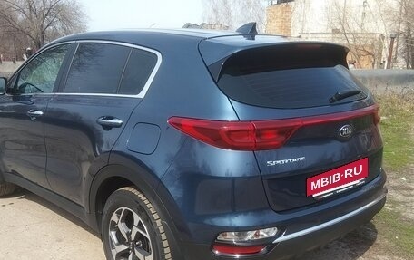 KIA Sportage IV рестайлинг, 2019 год, 2 600 000 рублей, 3 фотография