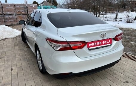 Toyota Camry, 2021 год, 3 499 000 рублей, 12 фотография