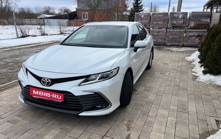 Toyota Camry, 2021 год, 3 499 000 рублей, 3 фотография