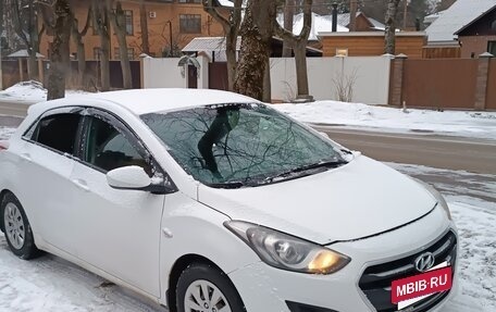 Hyundai i30 II рестайлинг, 2015 год, 850 000 рублей, 8 фотография