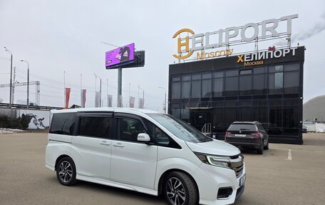Honda Stepwgn IV, 2020 год, 3 050 000 рублей, 5 фотография