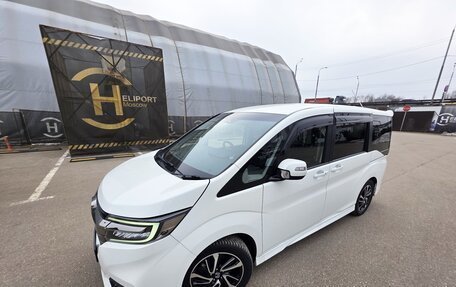 Honda Stepwgn IV, 2020 год, 3 050 000 рублей, 23 фотография
