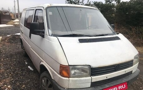 Volkswagen Transporter T4, 1992 год, 369 999 рублей, 2 фотография