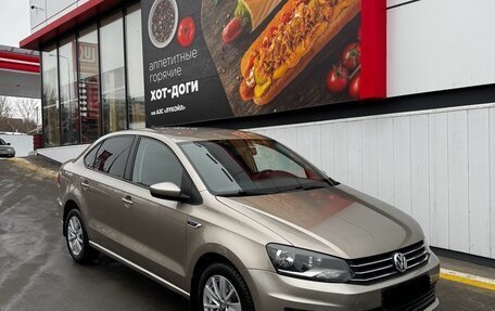 Volkswagen Polo VI (EU Market), 2018 год, 1 380 000 рублей, 2 фотография