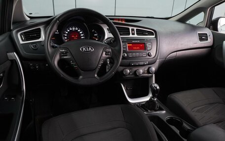 KIA cee'd III, 2014 год, 1 299 000 рублей, 6 фотография