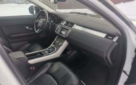 Land Rover Range Rover Evoque II, 2018 год, 2 950 000 рублей, 17 фотография