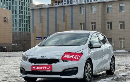 KIA cee'd III, 2016 год, 1 390 000 рублей, 2 фотография