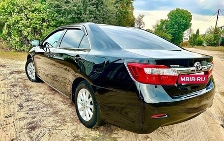 Toyota Camry, 2013 год, 1 800 000 рублей, 5 фотография