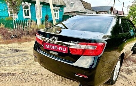 Toyota Camry, 2013 год, 1 800 000 рублей, 4 фотография