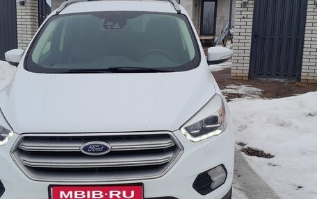 Ford Kuga III, 2016 год, 1 450 000 рублей, 1 фотография