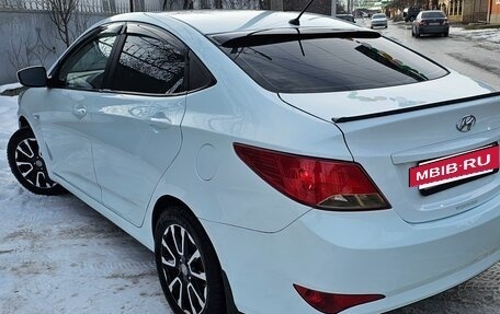 Hyundai Solaris II рестайлинг, 2014 год, 695 000 рублей, 13 фотография