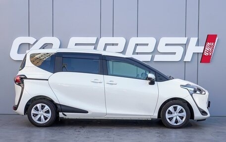 Toyota Sienta II, 2019 год, 1 660 000 рублей, 5 фотография