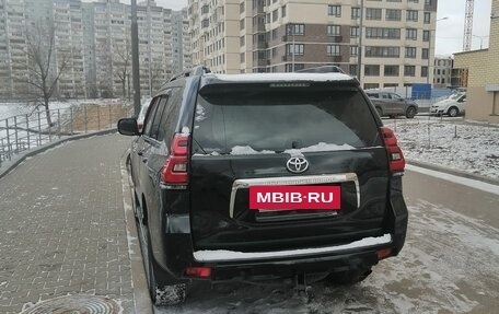 Toyota Land Cruiser Prado 150 рестайлинг 2, 2010 год, 2 670 000 рублей, 4 фотография
