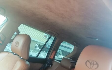 Toyota Land Cruiser Prado 150 рестайлинг 2, 2010 год, 2 670 000 рублей, 14 фотография