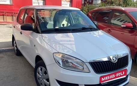 Skoda Fabia II, 2013 год, 580 000 рублей, 3 фотография