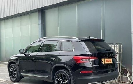 Skoda Kodiaq I, 2020 год, 2 000 000 рублей, 5 фотография