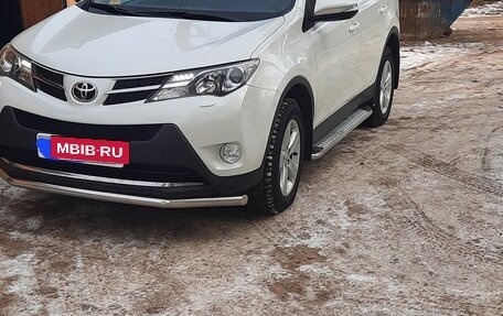 Toyota RAV4, 2014 год, 2 050 000 рублей, 4 фотография