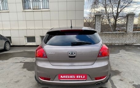 KIA cee'd I рестайлинг, 2010 год, 620 000 рублей, 3 фотография